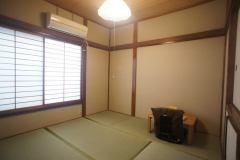 Room203